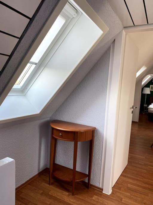 Super Zentral Begehrte Wohnlage Parkplatz Vor Haus Apartamento Nuremberga Exterior foto